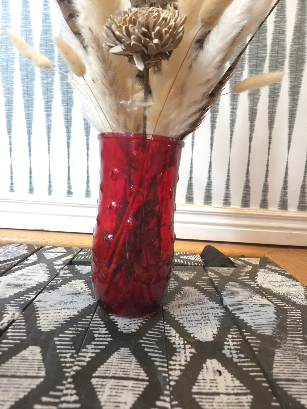 Vintage Ruby Red Embossed Glass Vase – Textured Cylinder Flower Vase Home Décor